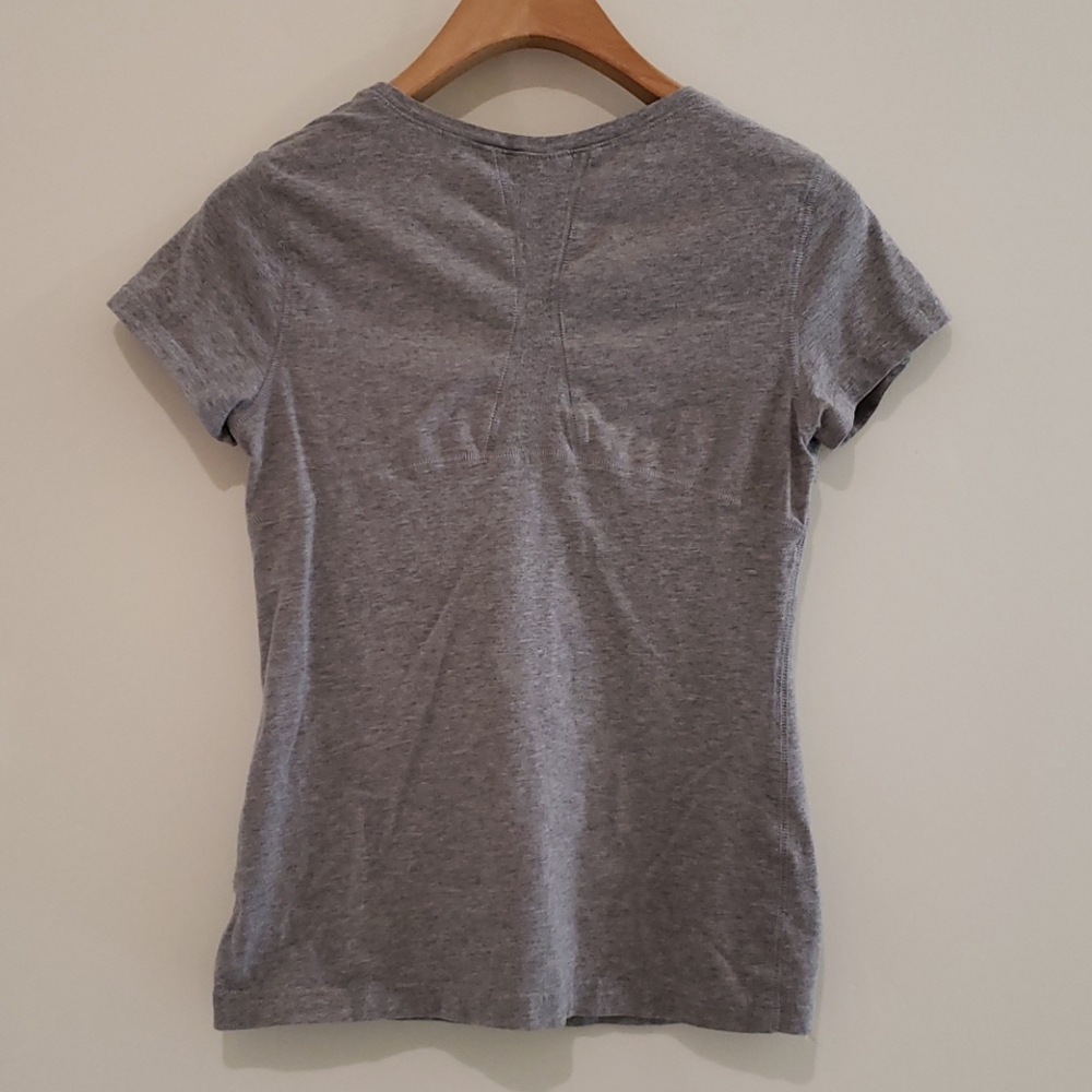 Grey Workout Tee - Picture 3 of 3